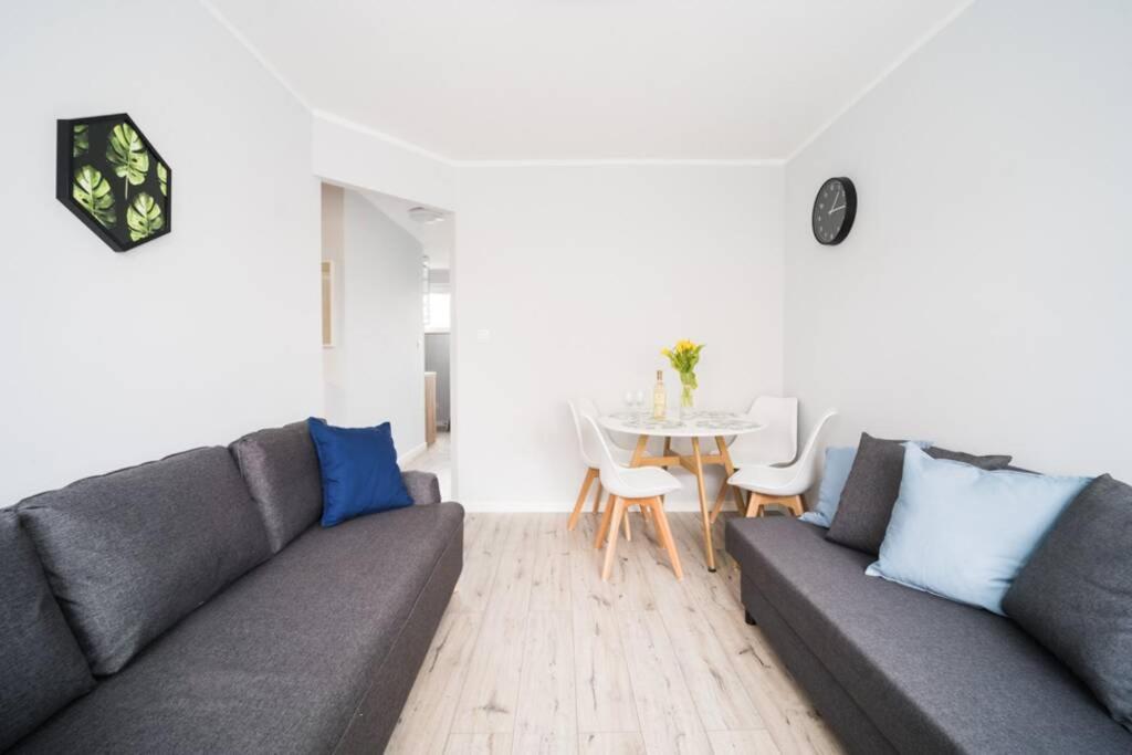 4 Rooms Apartment On Martket Square - Nice View - 150 M Town Hall Βρότσλαβ Εξωτερικό φωτογραφία