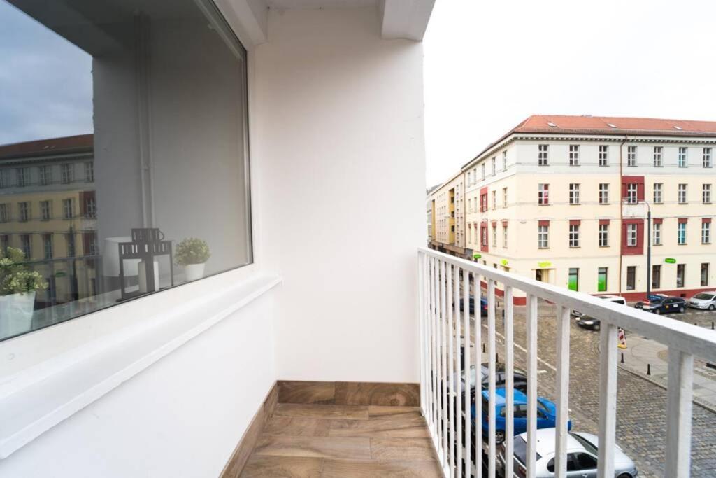 4 Rooms Apartment On Martket Square - Nice View - 150 M Town Hall Βρότσλαβ Εξωτερικό φωτογραφία